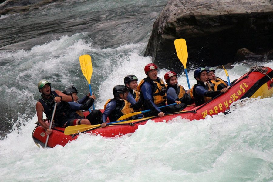 River_rafting_900x600