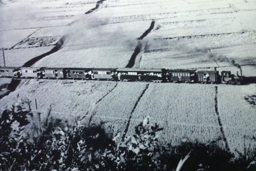 Botchan Train antique photo crossing fields