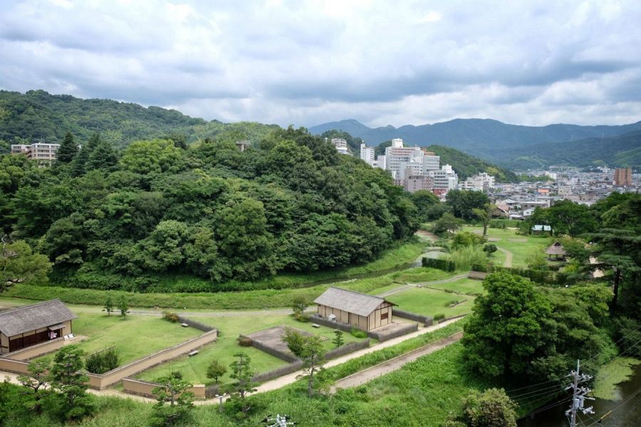 Dogo Park Yuzuki Castle samurai residences