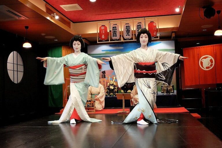 Hamacho geisha dance