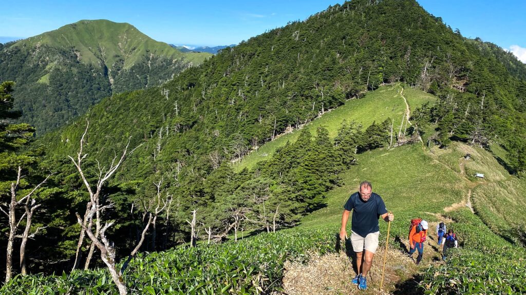 Hero Mt. Tsurugi hikers
