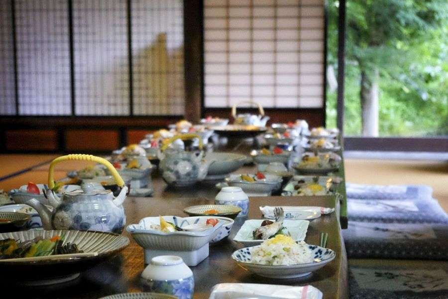 Ishidatami no Yado dinner