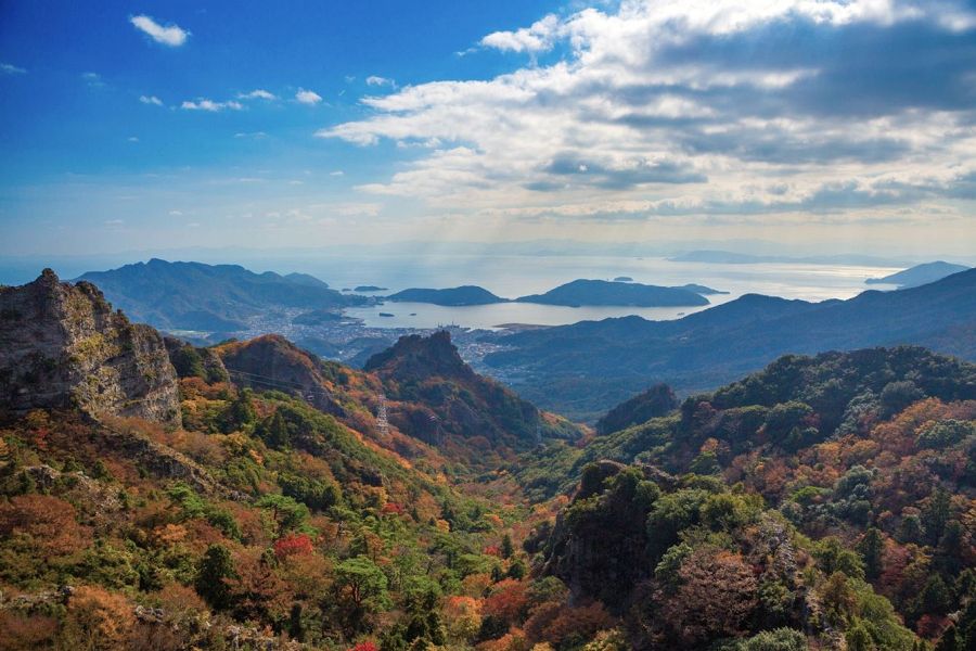 Kankakei Gorge in autumn