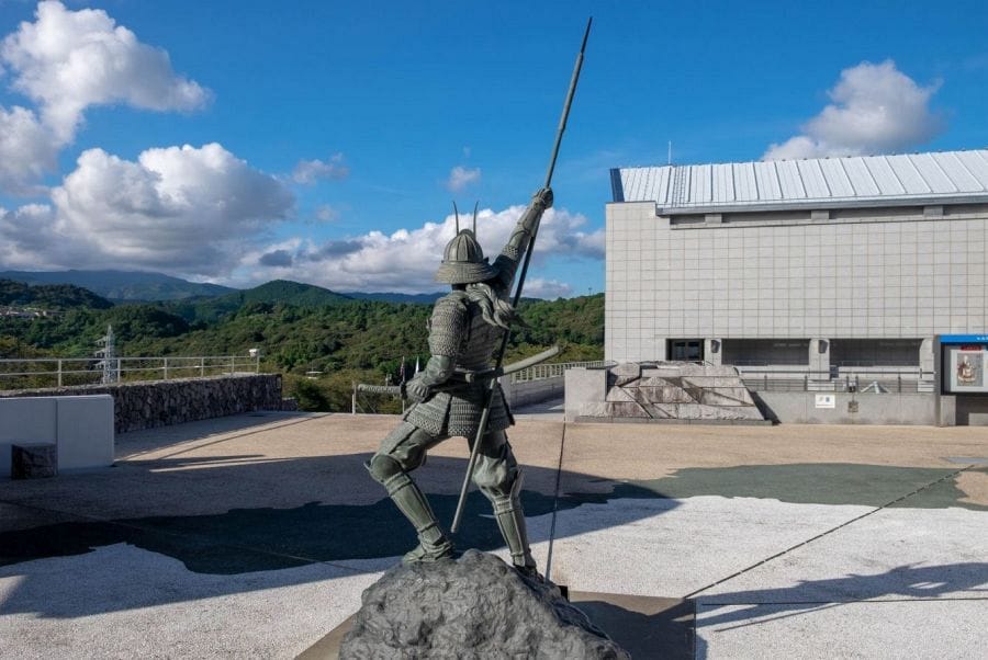 Kochi Prefectural Museum of History exterior Chosokabe Motochika