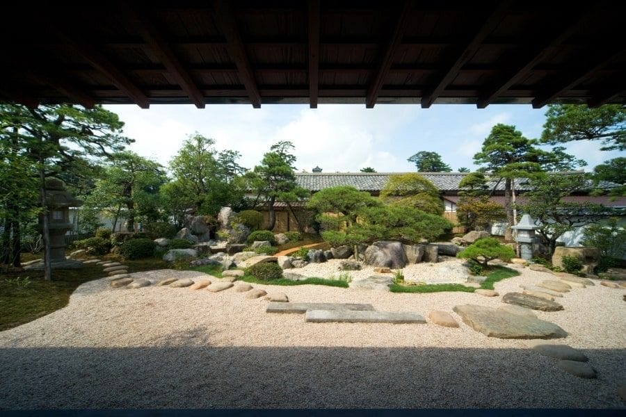 Matsue History Museum garden