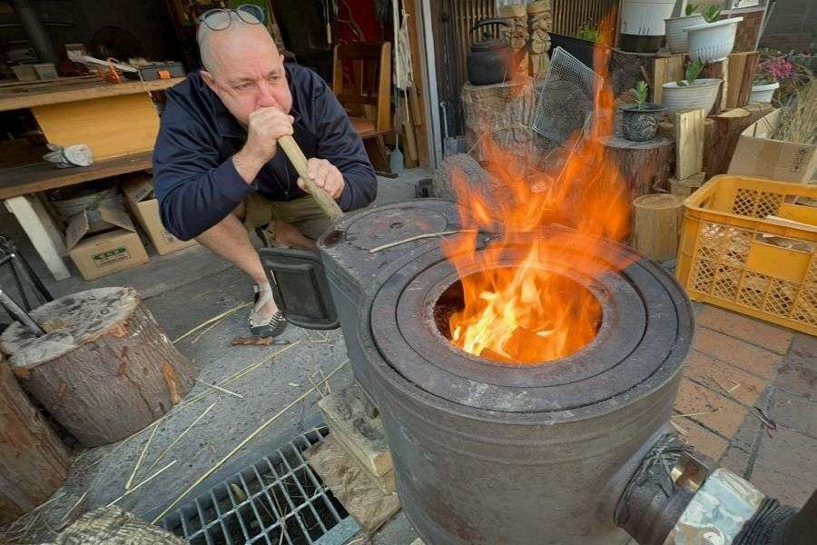 Matsuno BBQ samurai Rod blowing fire