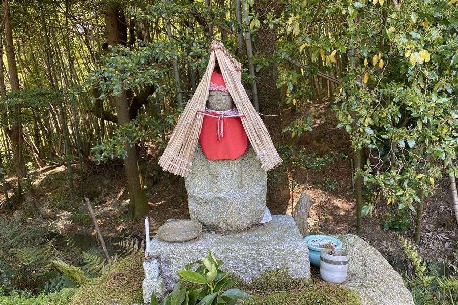 Mt.Seta Mt.Kasamatsu covered jizo