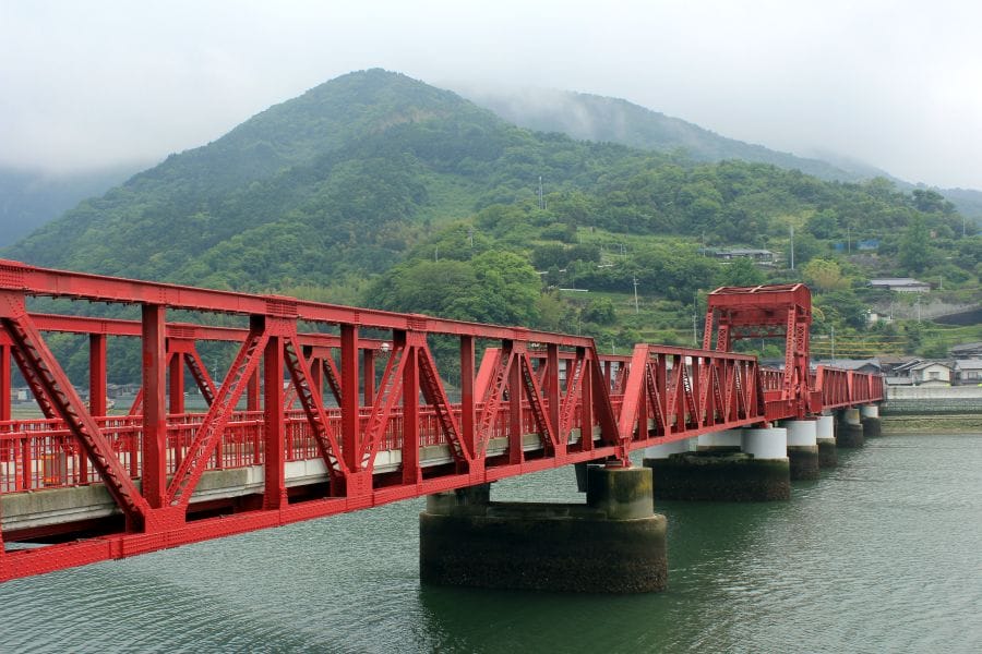 Nagahama red bridge