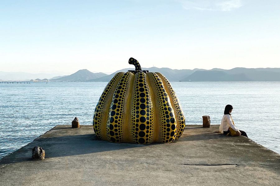 Naoshima yellow pumpkin