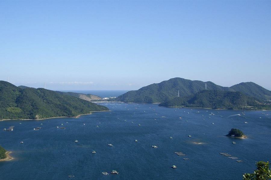 Oge Island and Uchinoumi