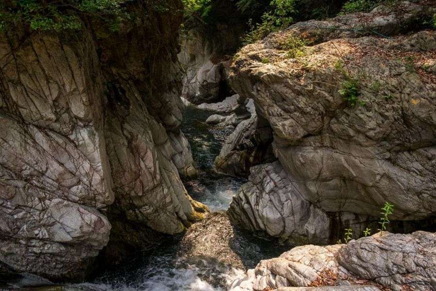 Okudogo Wakigafuchi gorge