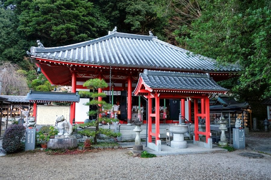 Omatsu Gaigongen Shrine main hall