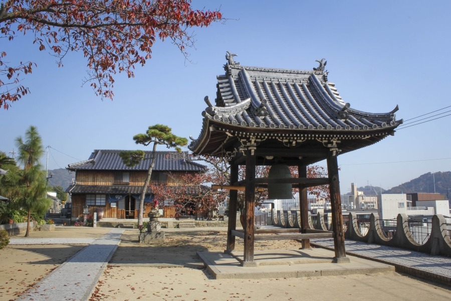 Onomichi Jiko ji temple belfry