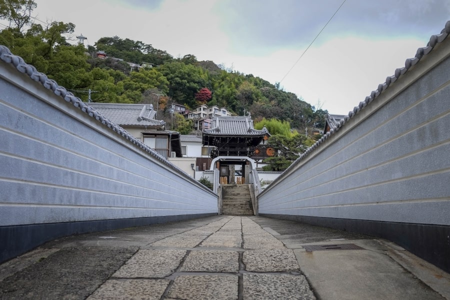 Onomichi Myosen-ji Temple approach