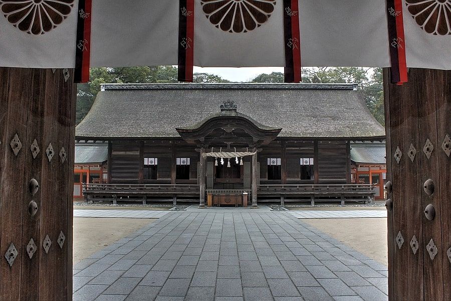 Oyamazumi Shrine main hall