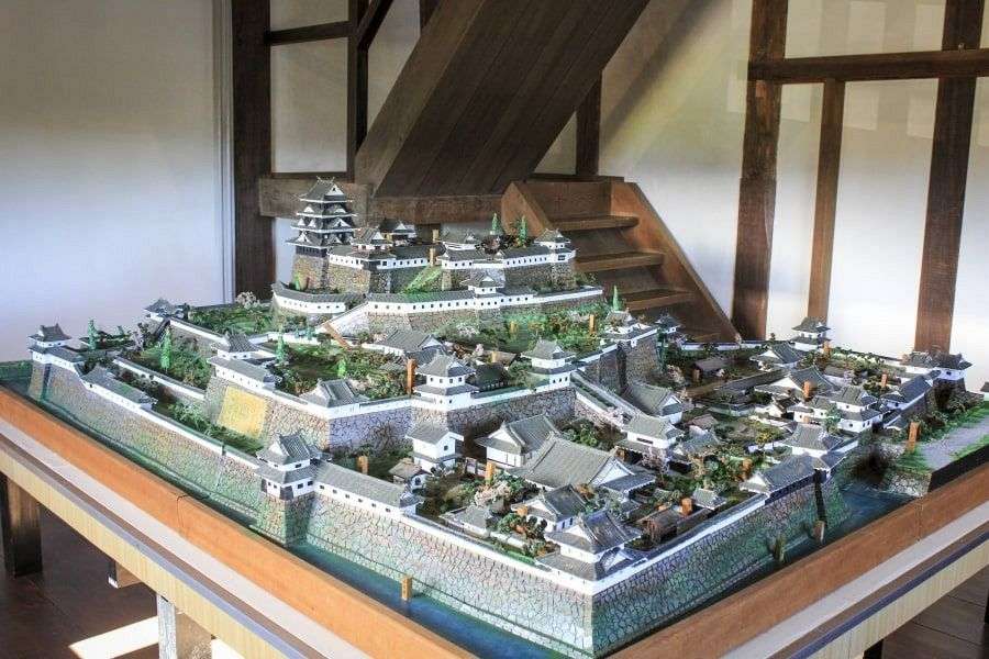 Ozu Castle diorama