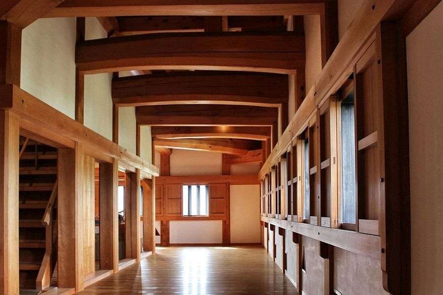 Ozu Castle interior