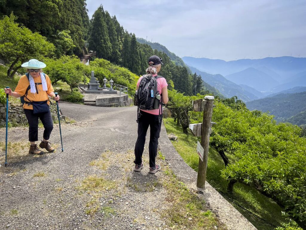 Shosan-ji-Fujii-dera-walk