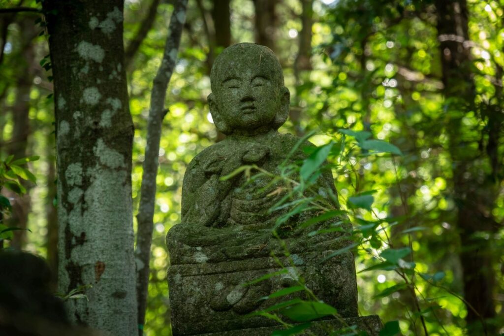 T11 Fujiidera Temple stone Kukai