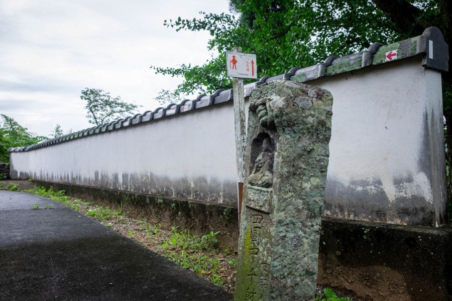 T14 Joraku ji Temple pilgrim path and Buddha