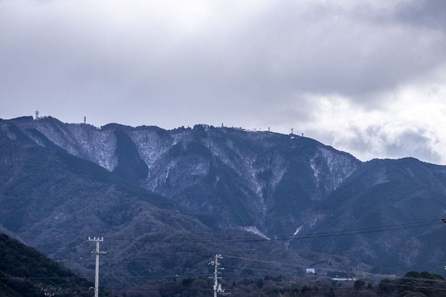 T66 Unpen ji Temple snowy mountain