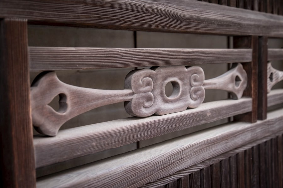 Takehara old streets wood detail