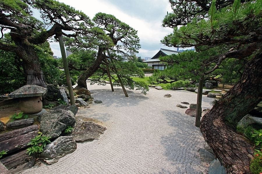 Tokushima Castle Garden
