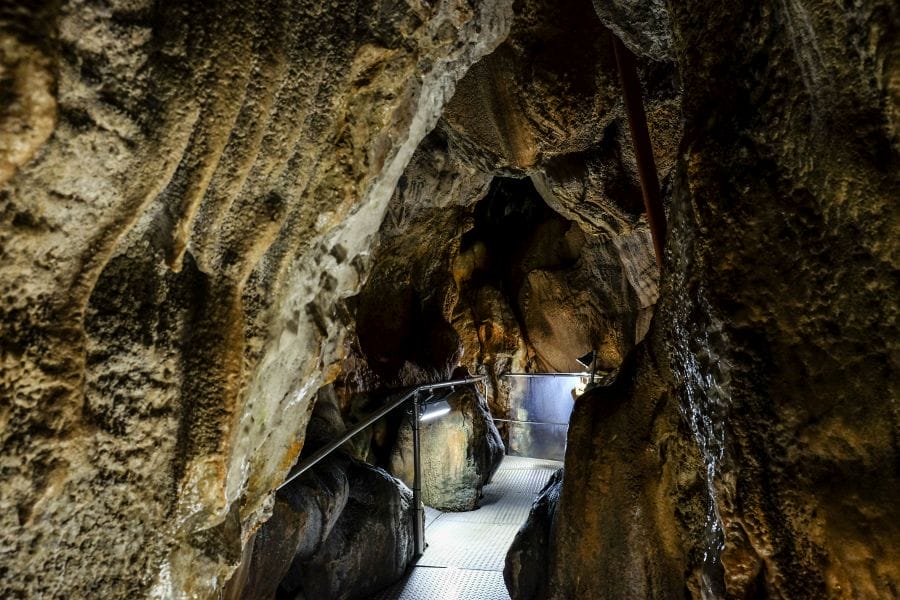 Ryugado cave walkway