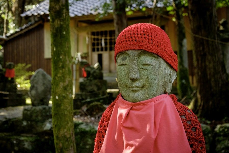 T31 Chikurin ji Temple serene jizo