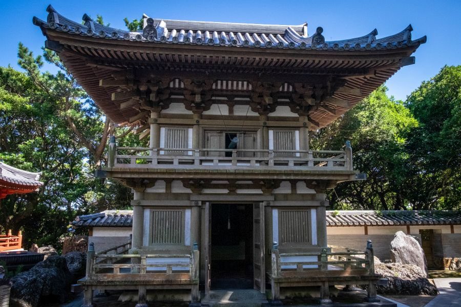 T38 Kongofuku ji Temple main gate