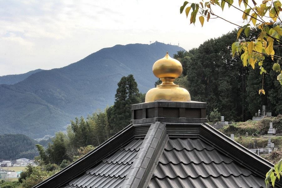 T41 Ryuko ji Temple gold finial