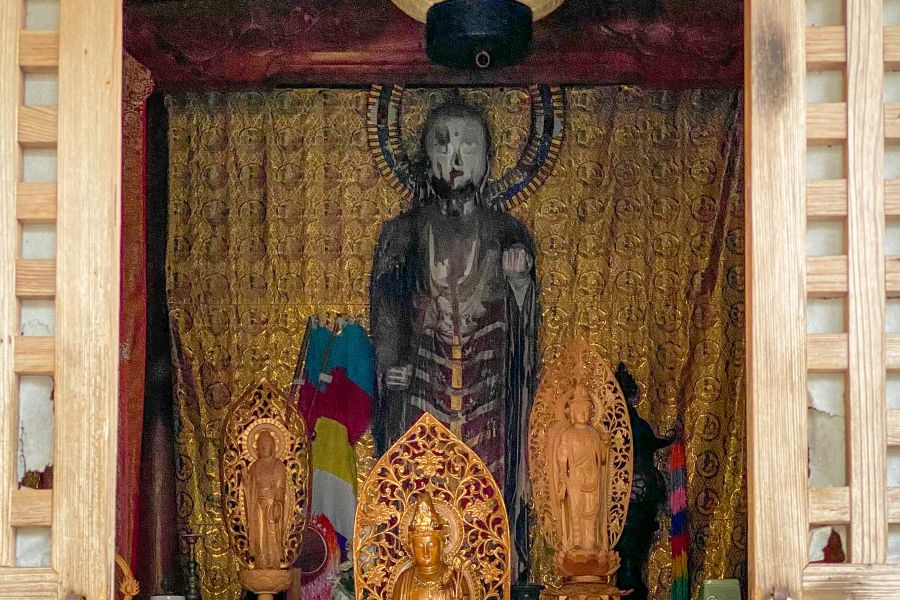 T43 Meiseki ji Temple main deity statue