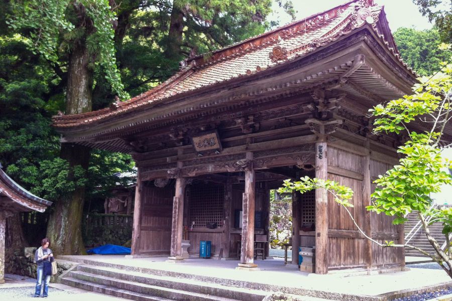 T43 Meiseki ji Temple main gate