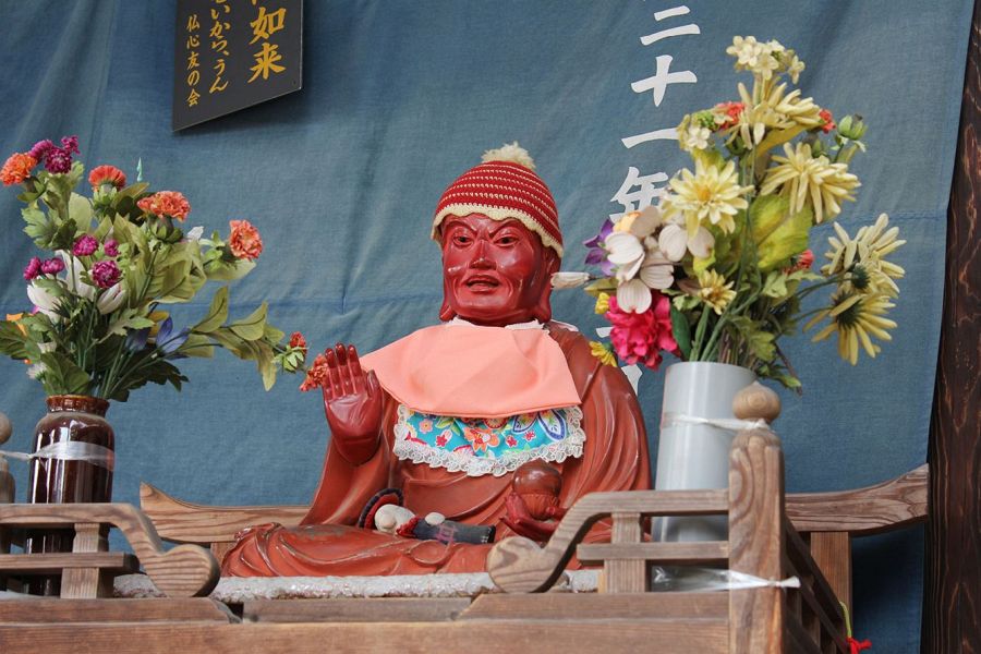 T53 Enmyo ji Temple Binzuru statue