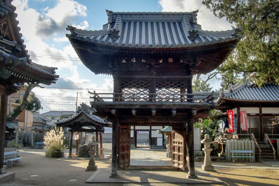 T53 Enmyo ji Temple main gate