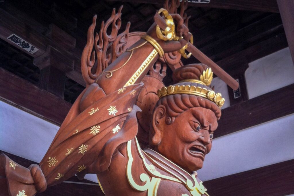 T55 Nankobo Temple temple guardian (1)