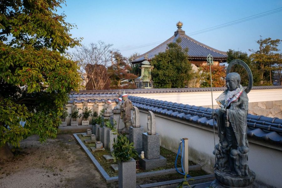 T56 Taisan ji Temple jizo statues