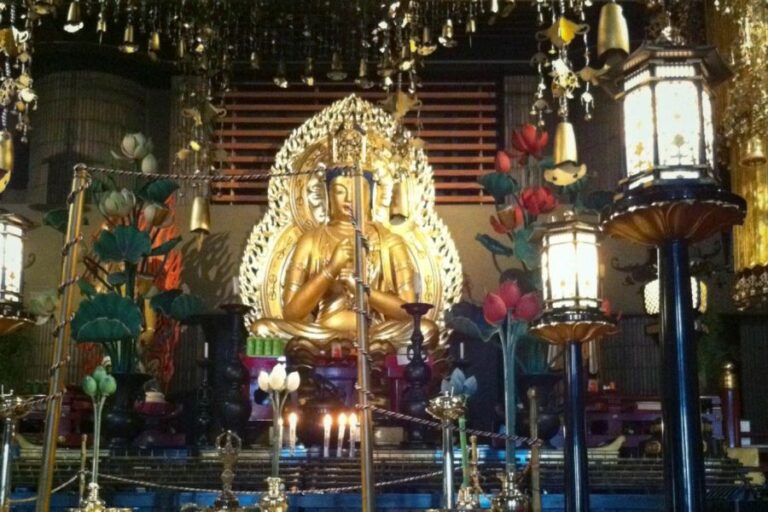 T61 Koon ji Temple gold Buddha