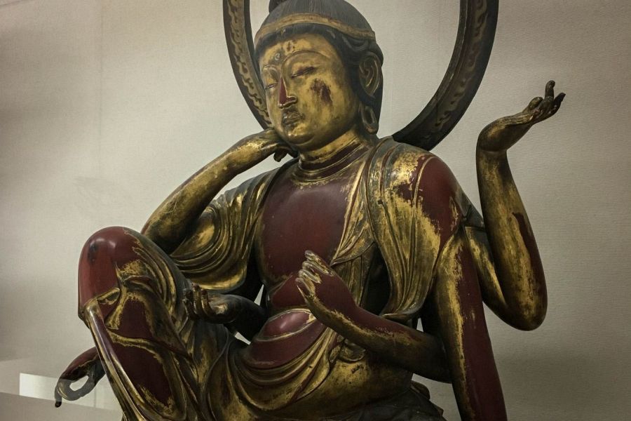 T75 Zentsu ji Temple multiarmed Buddha