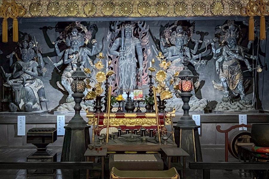 T82 Negoro ji Temple angry deities