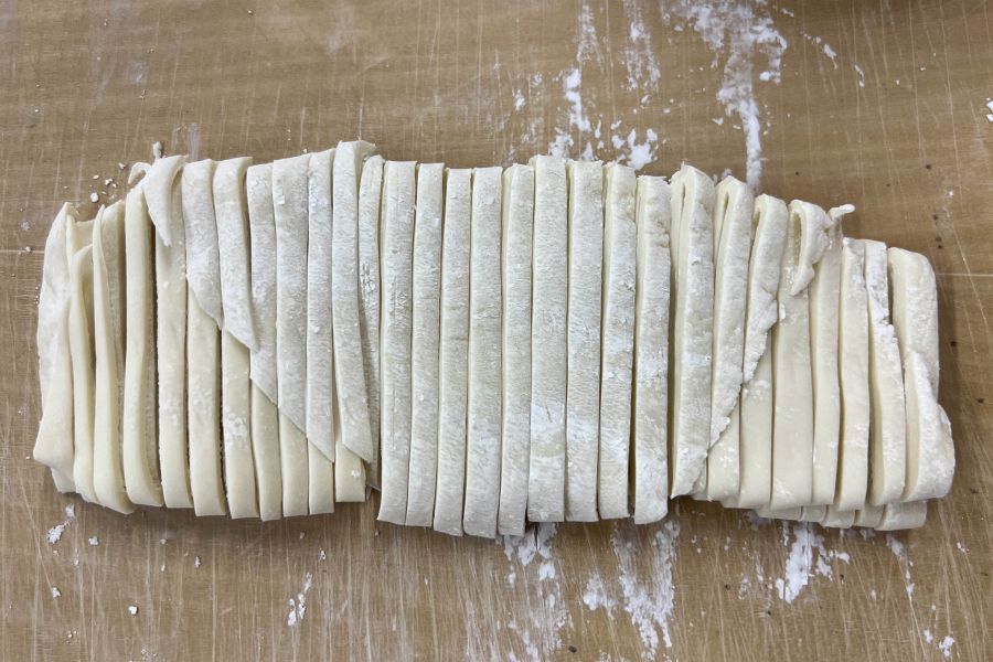 Nakano udon school cut noodles