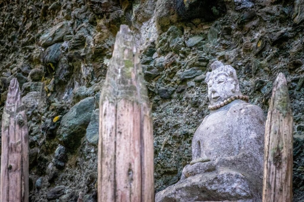 Persecution of Buddhism in Shikoku cement head