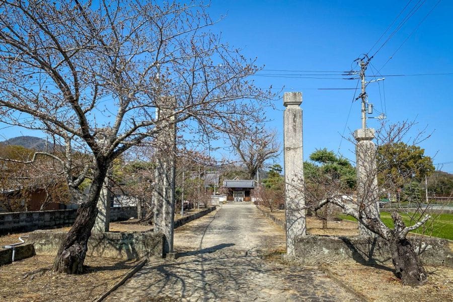 T5 Jizo ji Temple approach