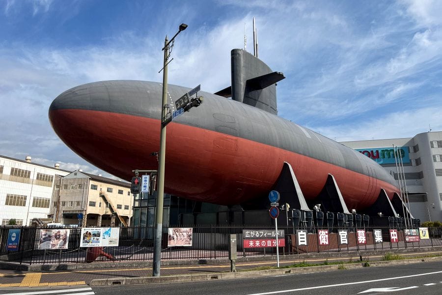 Kure submarine Akishio