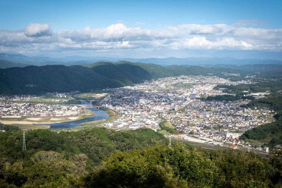 Miyoshi Mt. Takatani Sea of Clouds Observation Deck daylight view