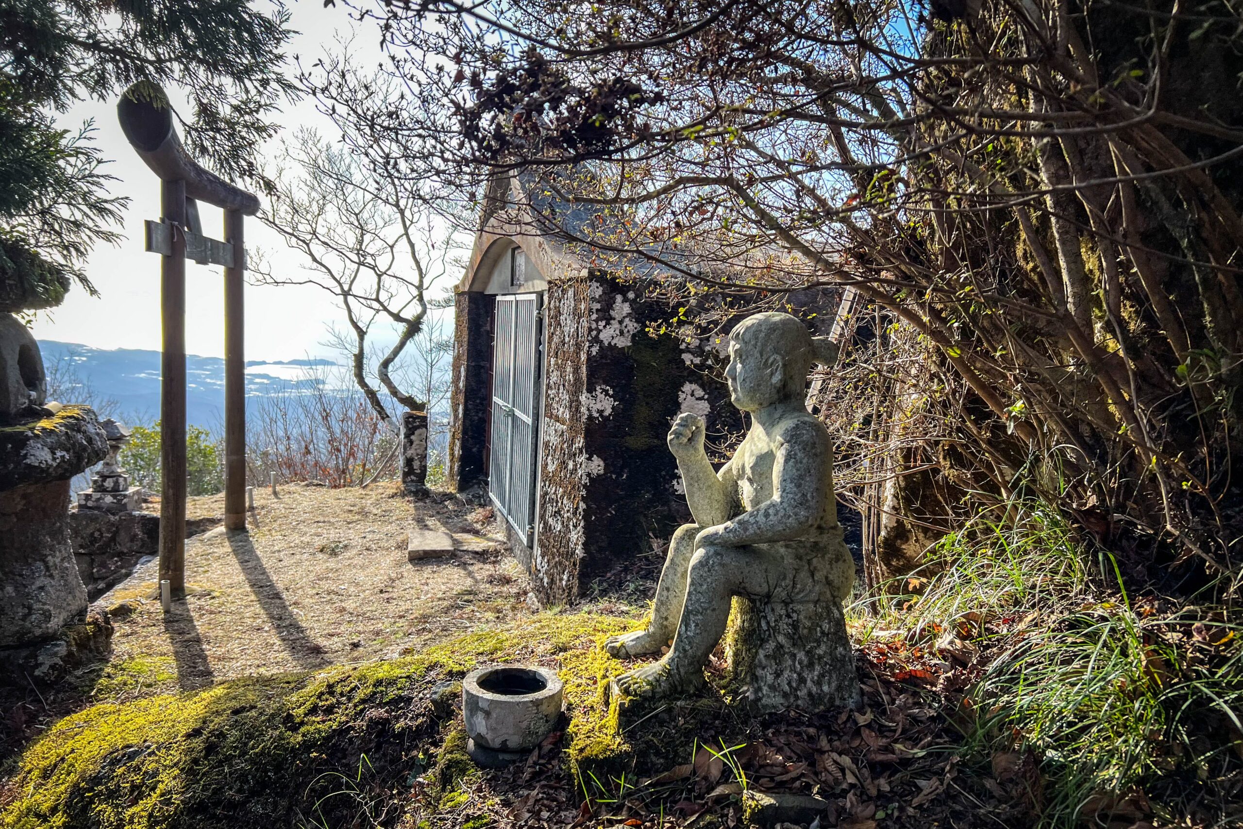 Unzen Takaiwayama, Takaiwa Shrine