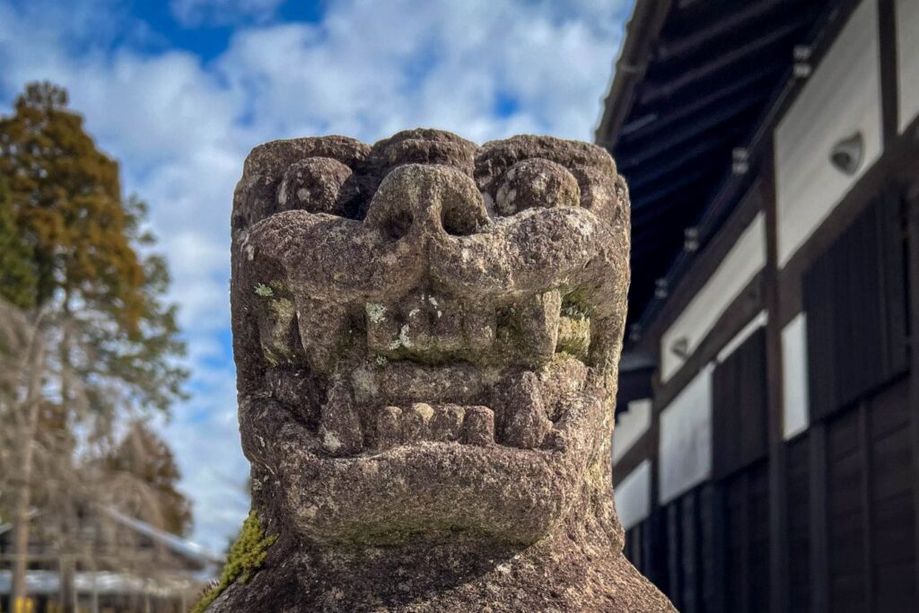 Yunokuni no mori fierce stone shishi