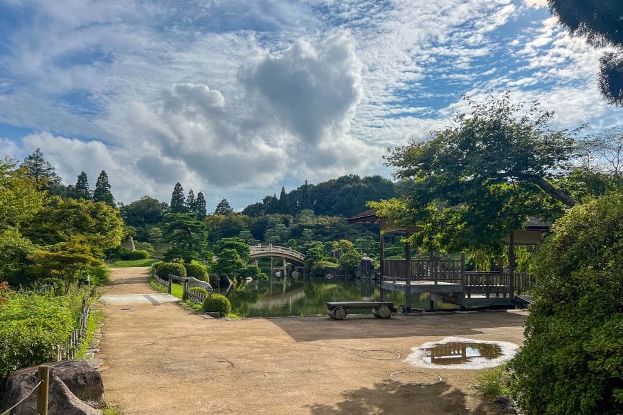 Hiroshima Airport Sankei-en Garden walkway