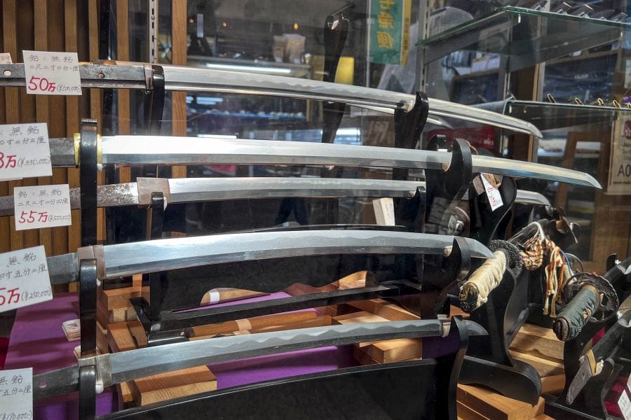 Onomichi knife shop (5)