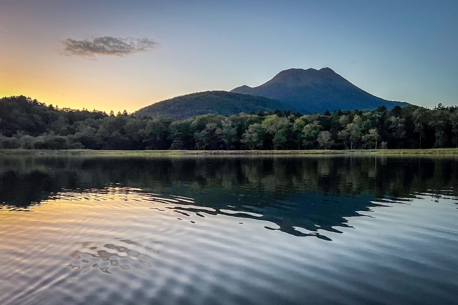 Kushiro, Hyotan-numa, Mt. Oakan sunset